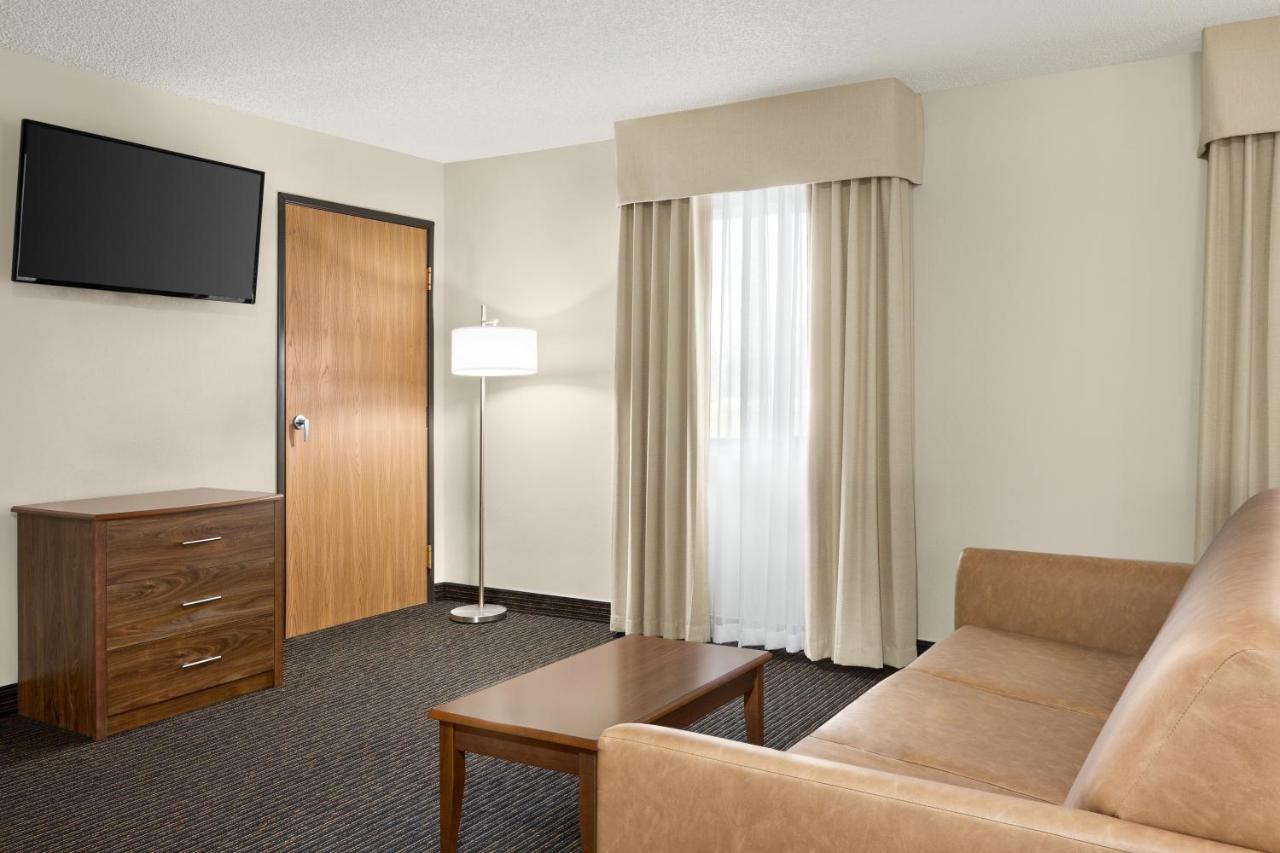 Hotel Baymont By Wyndham Whitefish Esterno foto