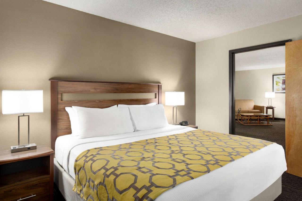 Hotel Baymont By Wyndham Whitefish Esterno foto