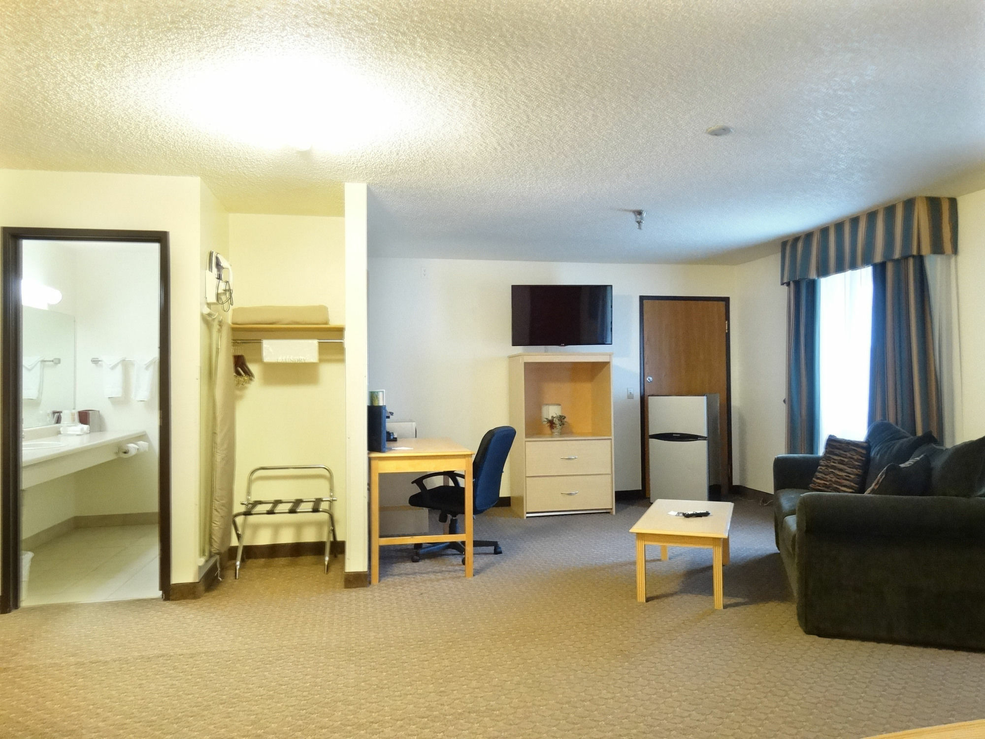 Hotel Baymont By Wyndham Whitefish Esterno foto